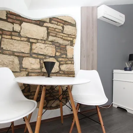 Studio Petra Apartment