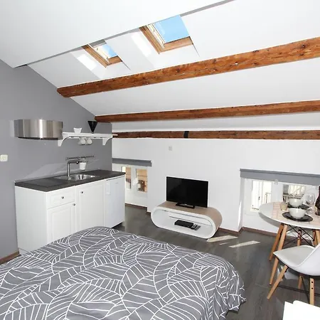 Studio Petra Apartment
