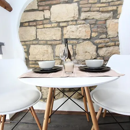 Studio Petra Apartment *